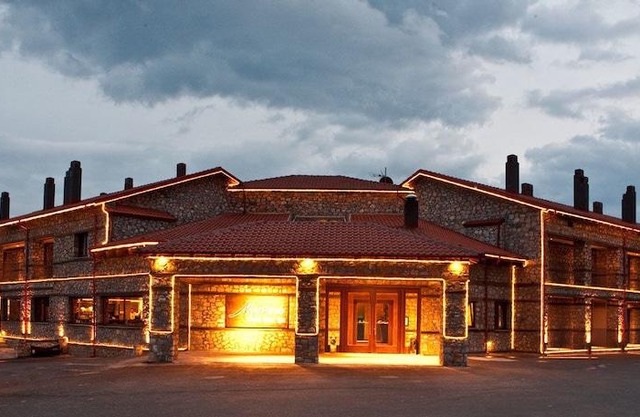 Miramonte Chalet Hotel Spa in Edessa