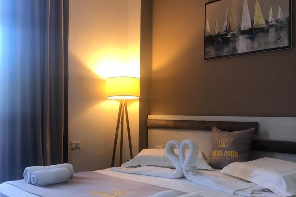 Velipoje Hotel | Hotel Arda