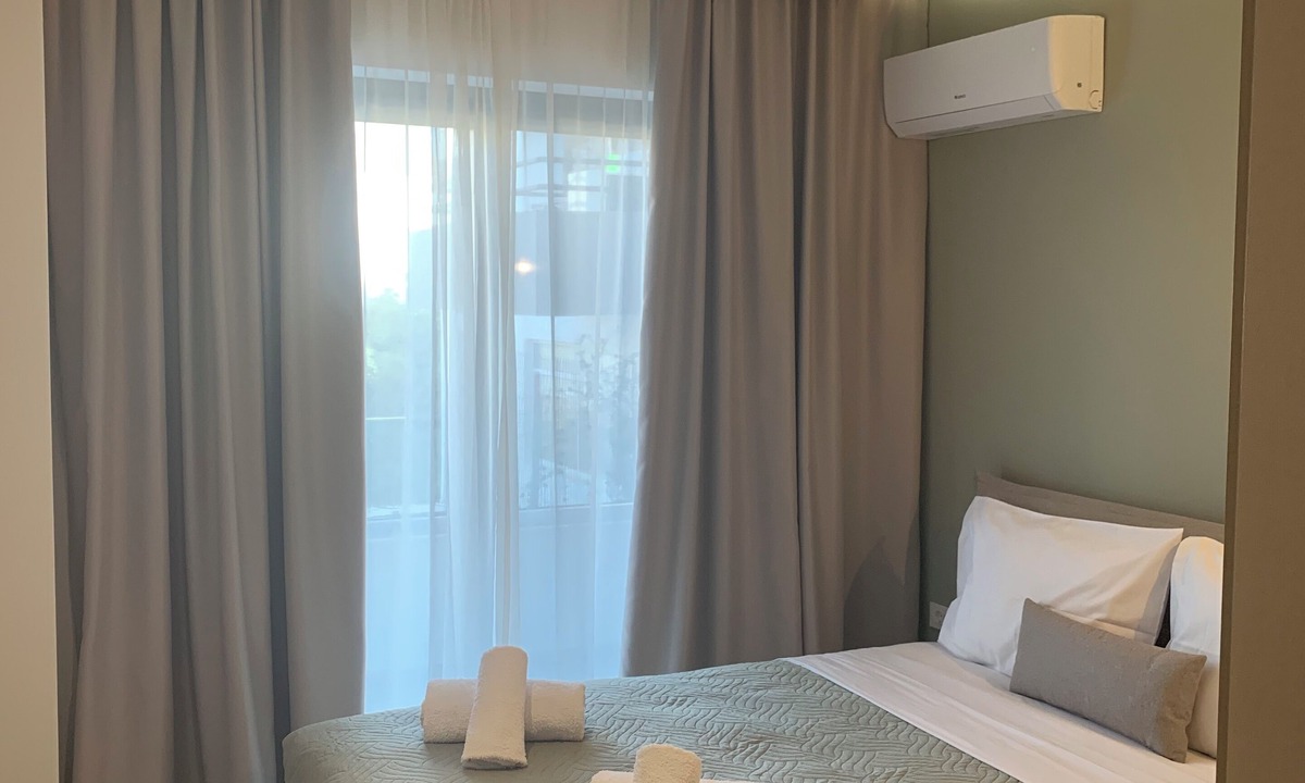 Agios Nikolaos Town House | CELINE LUXURY APARTMENTS & SUITES