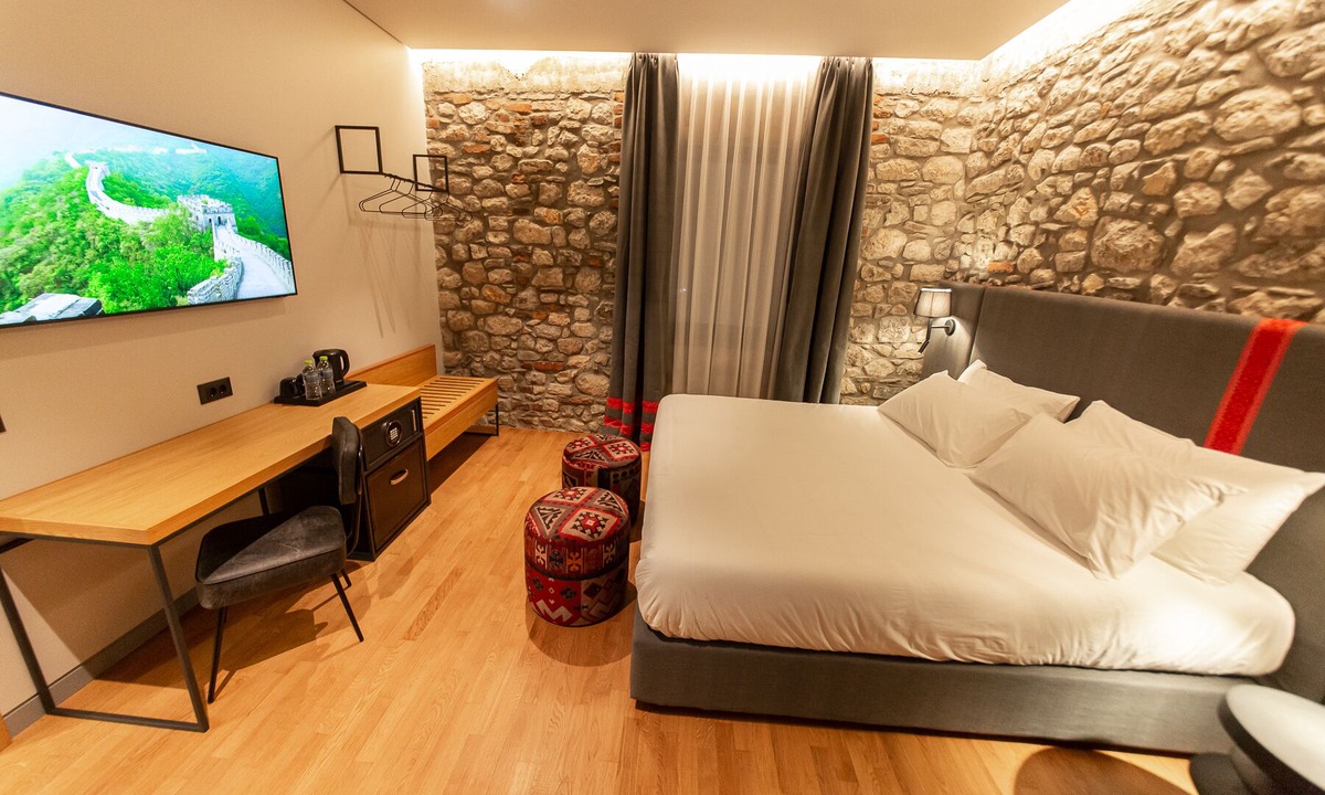 Leskovik Hotel | Melesin Distillery