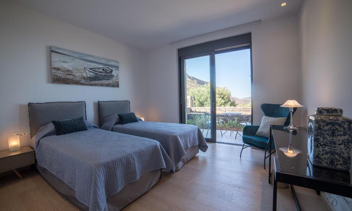 Kounelion Villa | Sea View 6 Bedroom Villa With a Heated Pool