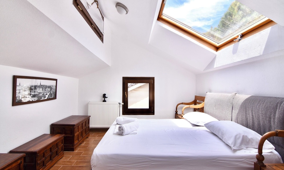 Vourvourou Villa | Stylish Maisonette With 3 Bedrooms in Vourvourou, Greece