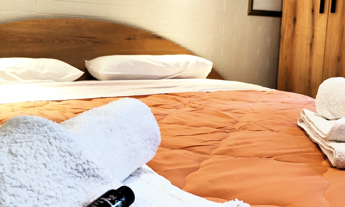 Ag. Georgios Hostel | Eleni Apartments Sant George Beach
