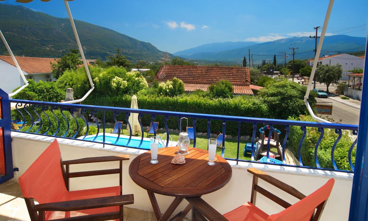 Karavomylos House | Kalypso Studios & Apartments