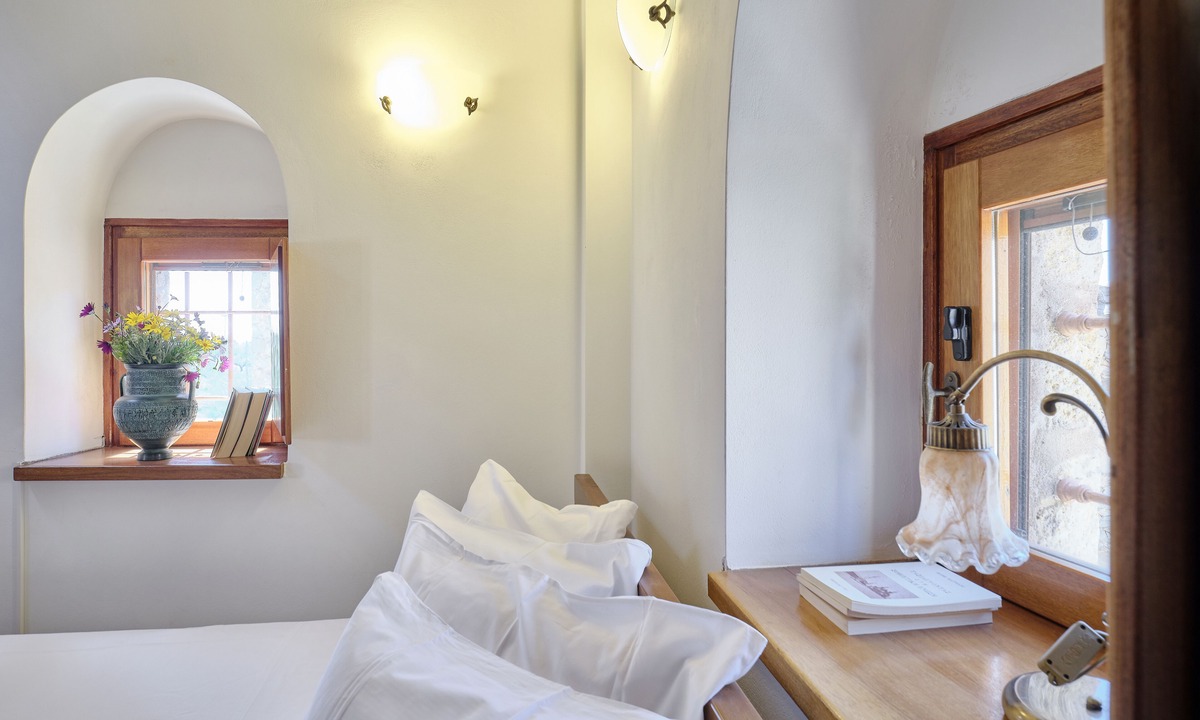 Kardamyli House | Petreas Tower