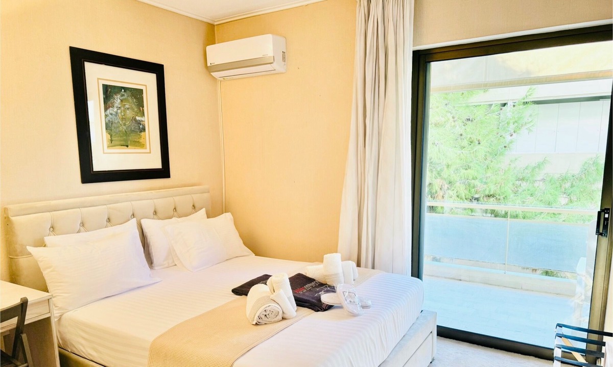 Vouliagmeni Apartment | Villasonboard 2bed Condo Greek Riviera Vouliagmeni