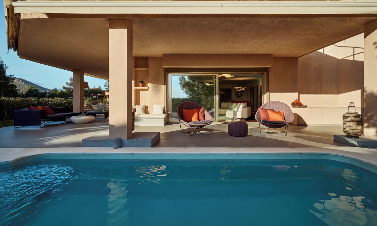 Lagonissi Villa | Luxurious Villa Philoxenia