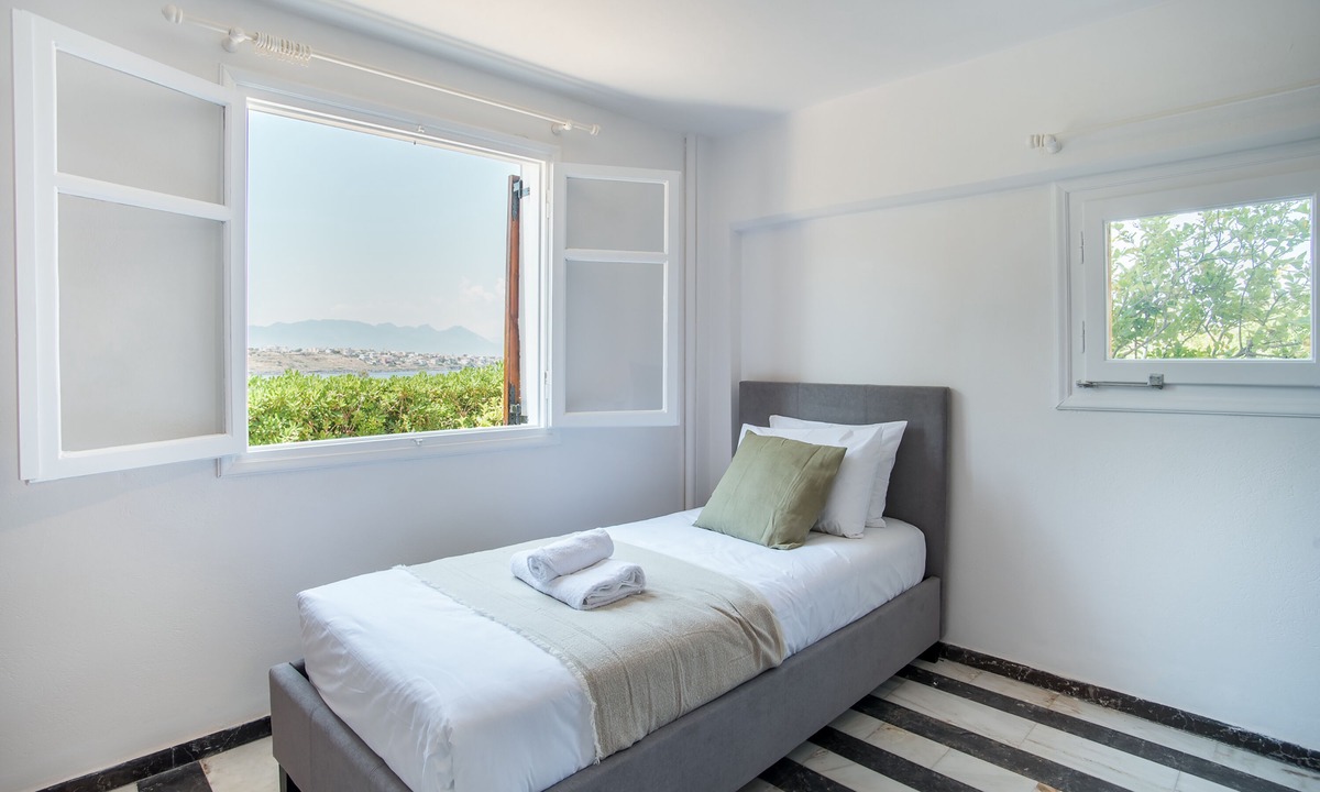 Kontos Villa | Phaedrus Living Sea View Villa Aegina