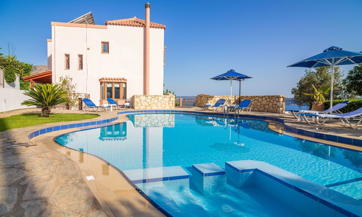 Katochori Villa | Villa with a great view to Souda and Akrotiri