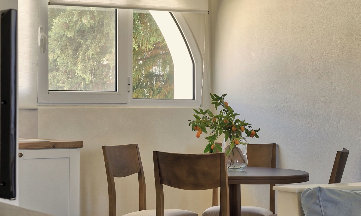 Akrotiri House | Erietta Aparthotel