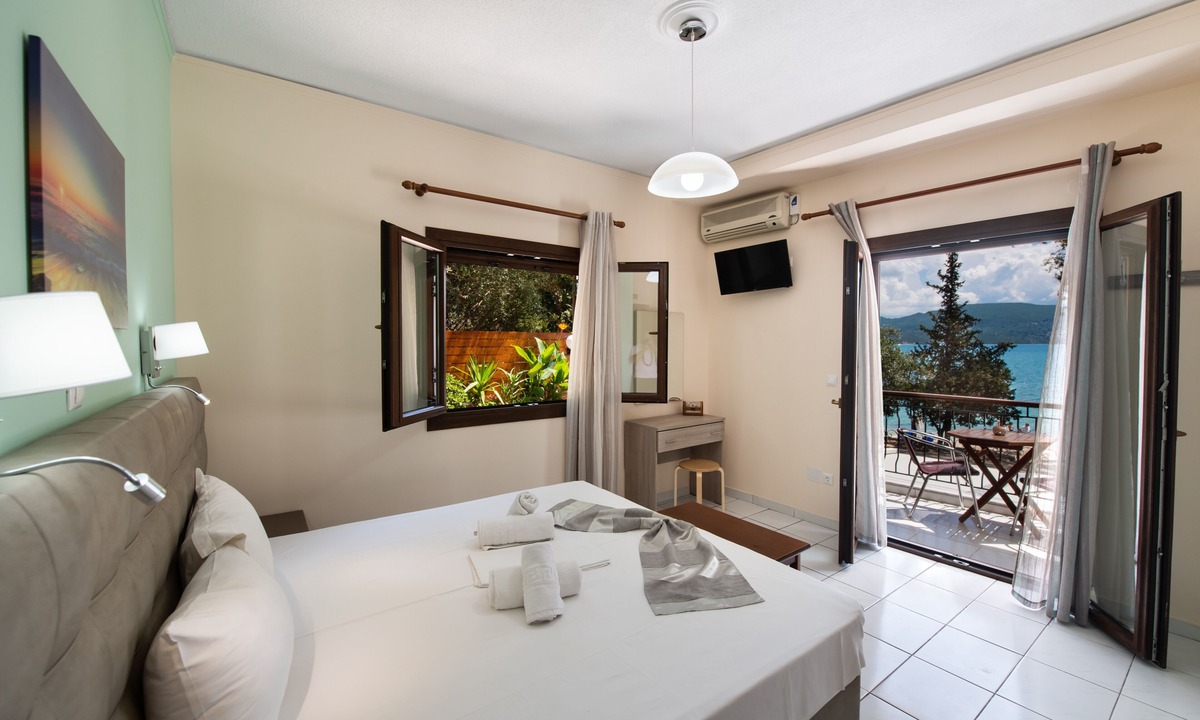 Lygia House | Mavra Studios