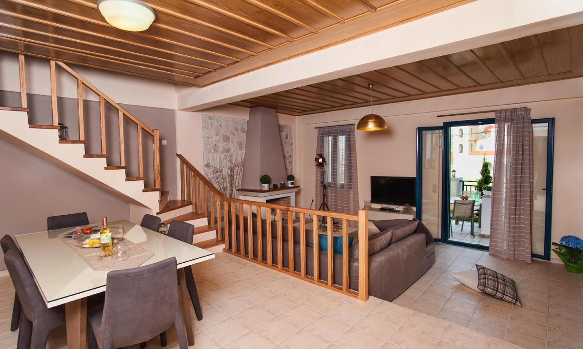 Panormos House | Lovely House in Panormos with Little Garden