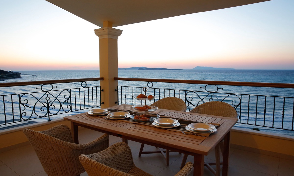Agios Stefanos Avliotes House | Pictures Suites