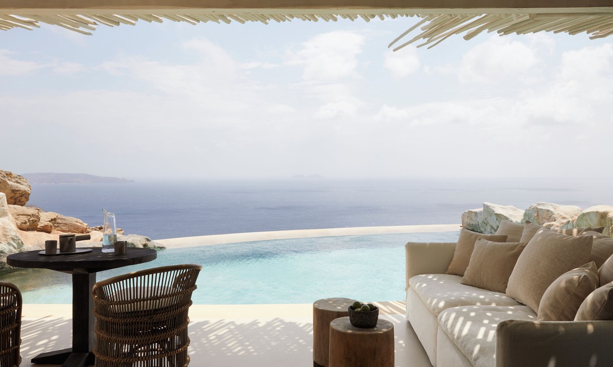 Elia Hotel | Myconian Panoptis Escape - Small Luxury Hotels of the World