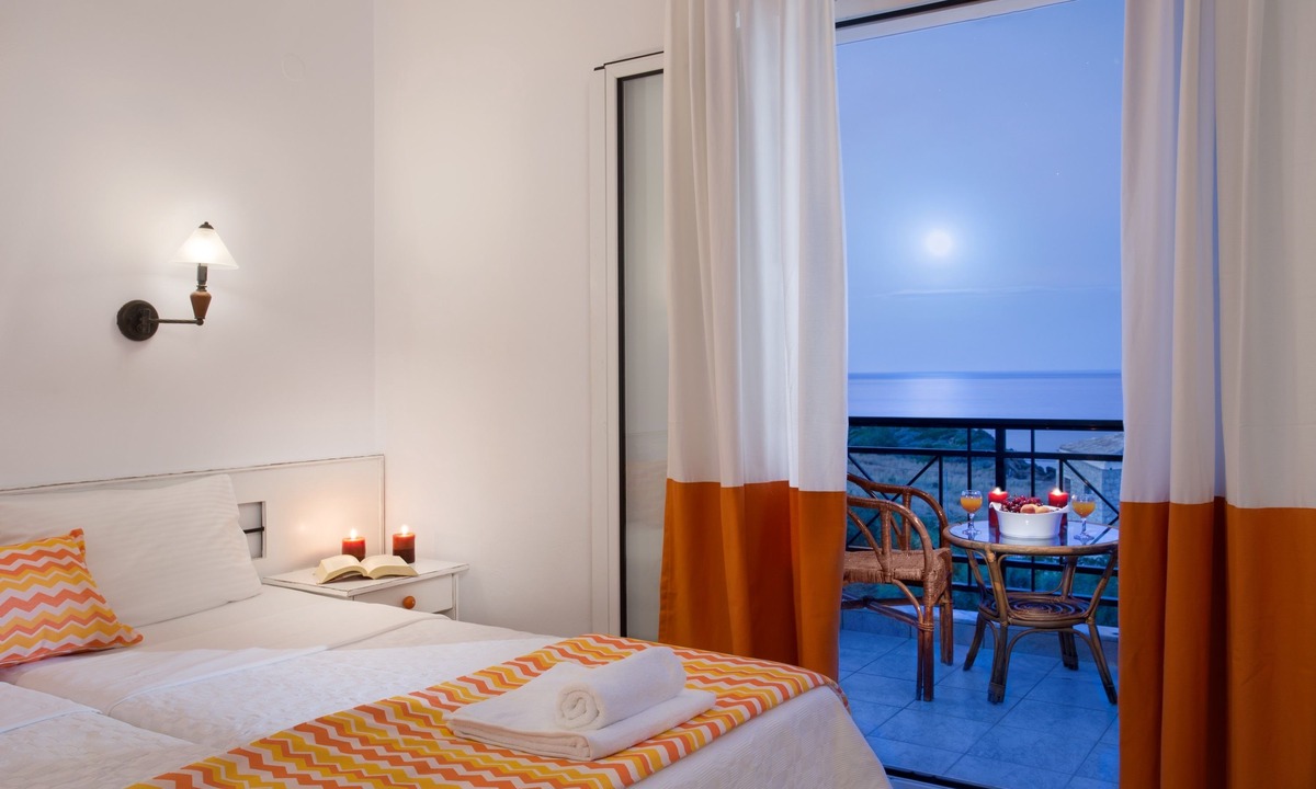 Xifias Hotel | Iris Beach Hotel