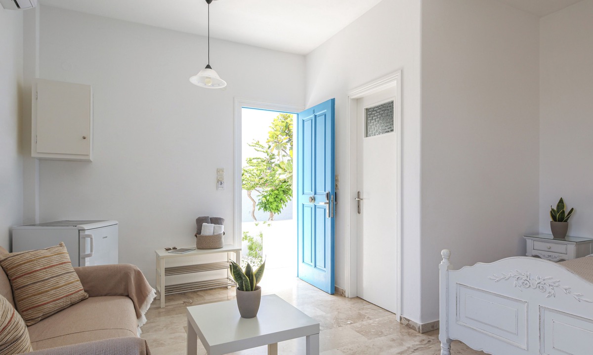 Ampelas Hotel | Eleana Studios