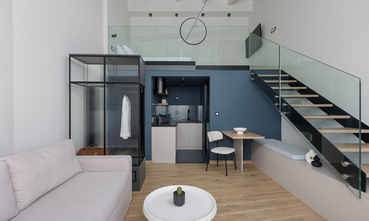 Ioannina Town Centre House | OPAL Lake Suites