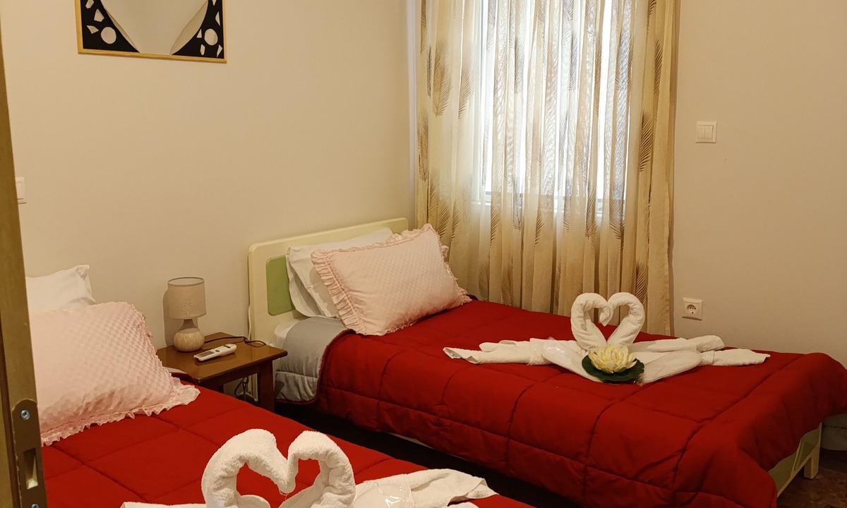 Glyfada Apartment | Maria's Cozy Getaway in Glyfada