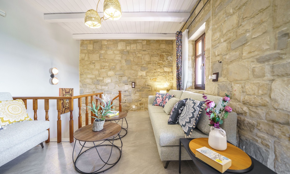 Asites House | Asion Lithos