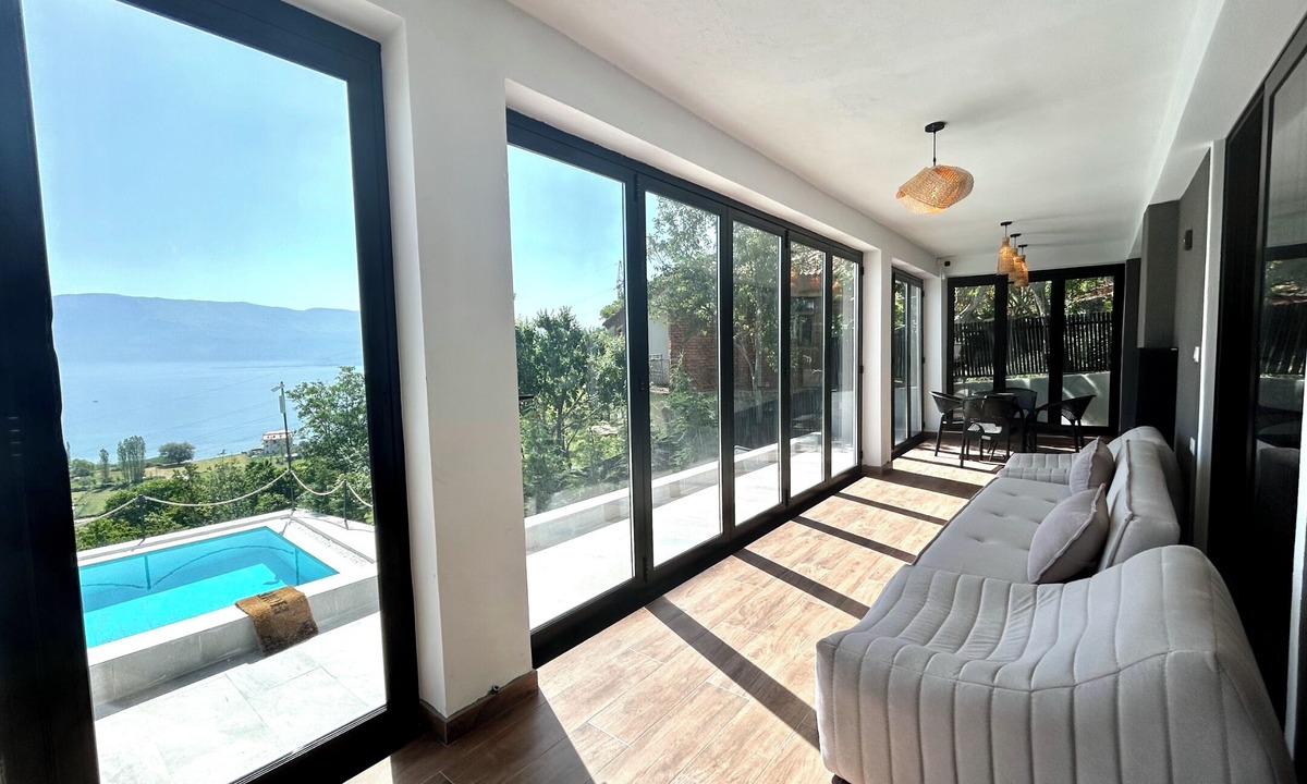 Pogradec Villa | Bella Vista Rezidencë