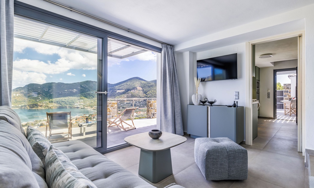 Skopelos Town Villa | ELEGANT RESORT with unique view of the sea, pool with waterfall and privacy!
