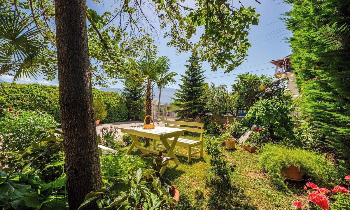 Lazarat House | Charming Townhouse with Stunning Views