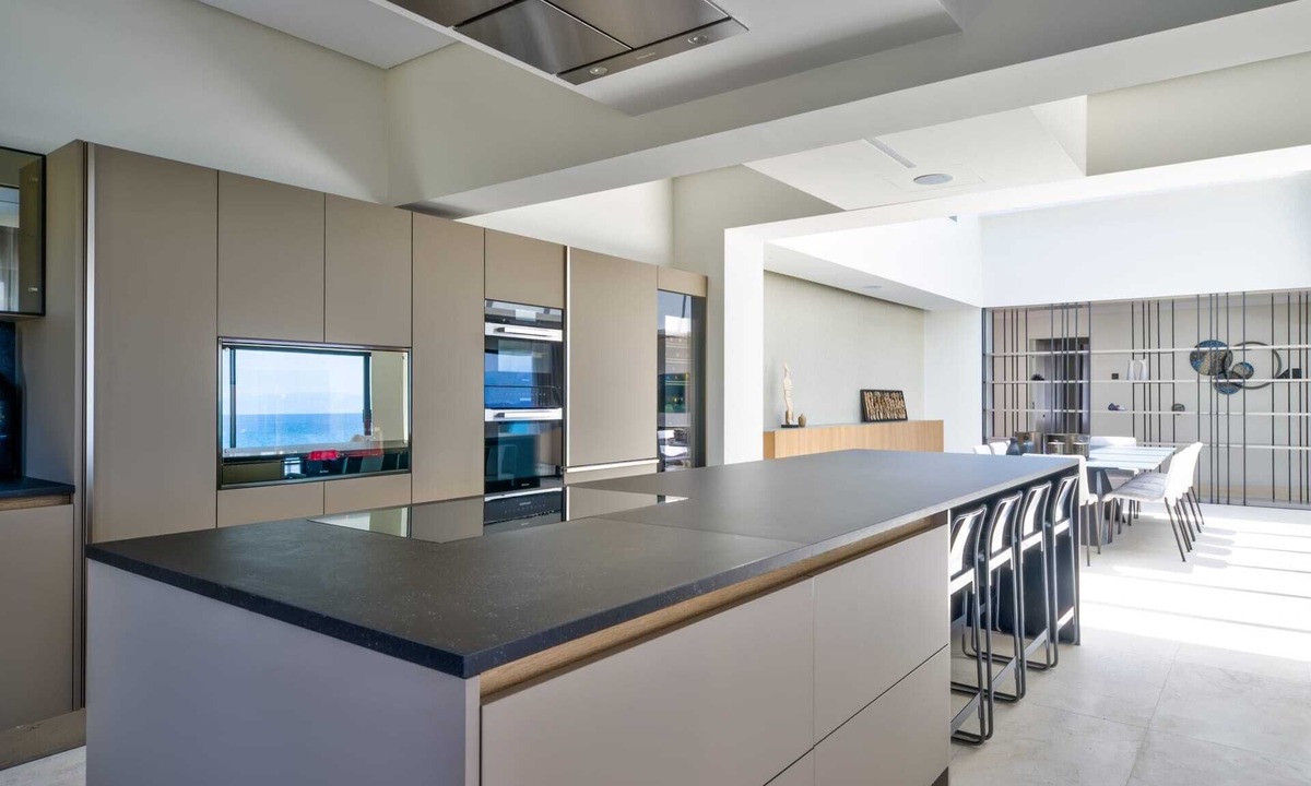 Kilada Villa | Luxury Seascape Villa with Infinity Pool and Spa