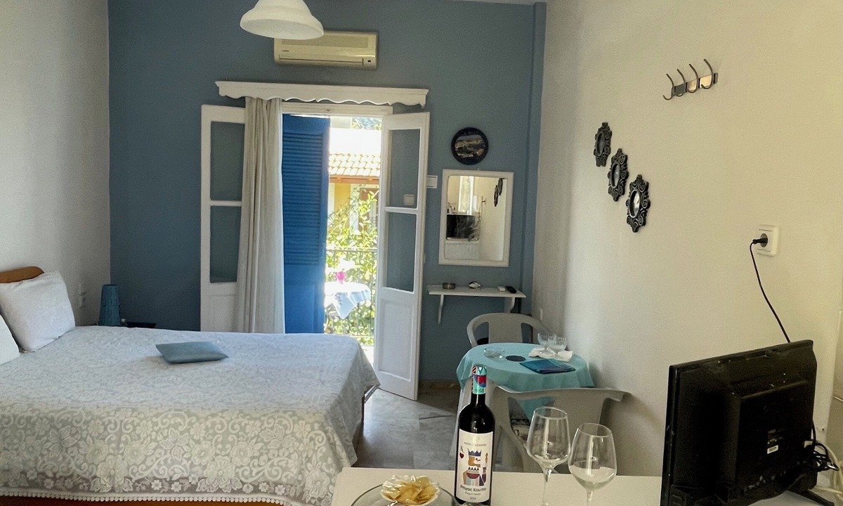 Panormos Apartment | Irene's Studios 1