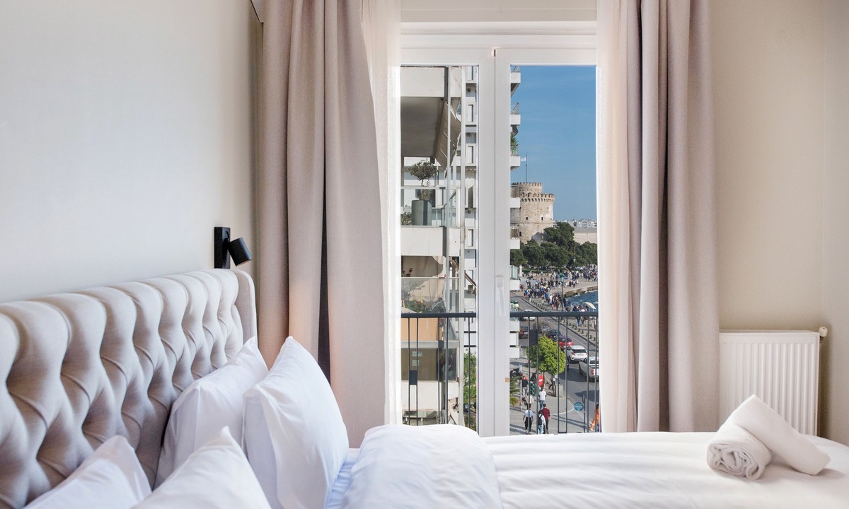 Thessaloniki City Centre Apartment | Primavera' Seafront apt with tower view