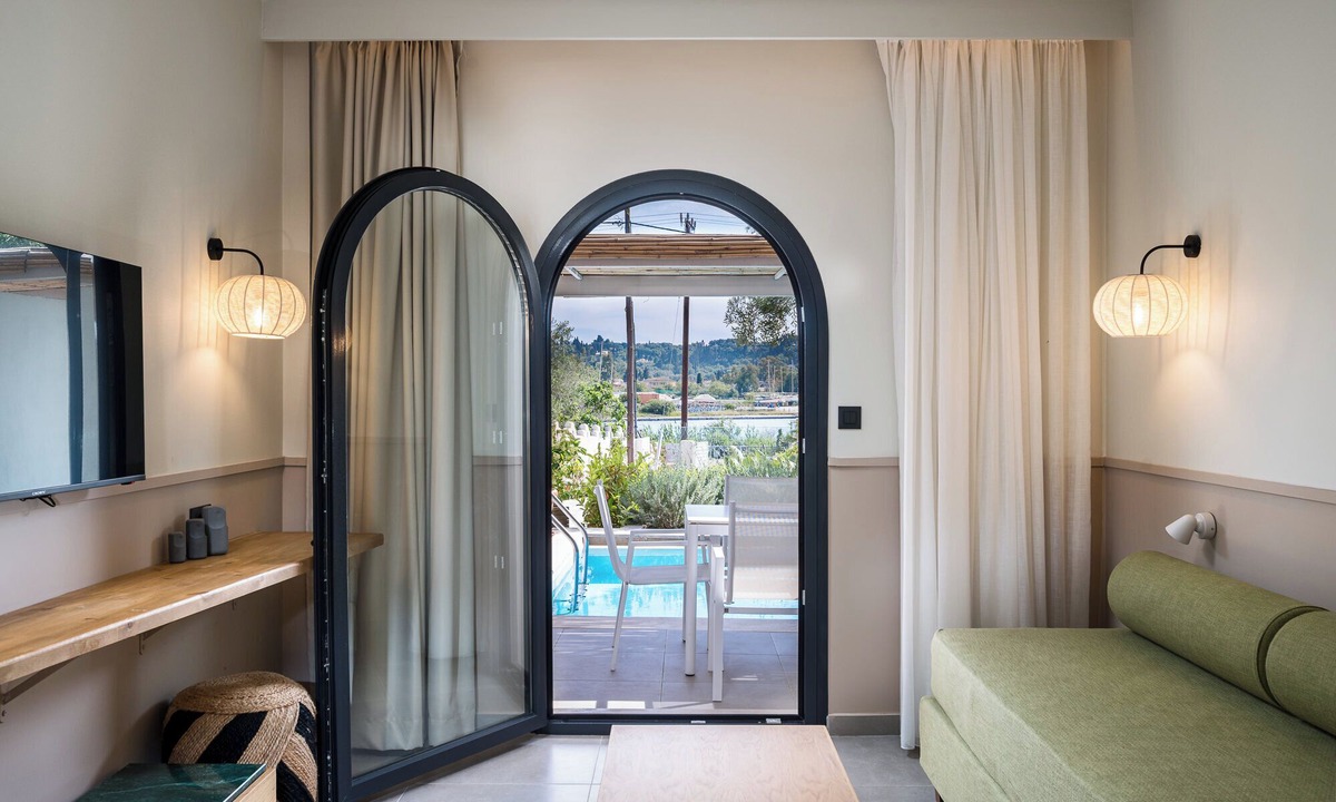 Kontokali Hotel | Loadstar Rooms & Suites