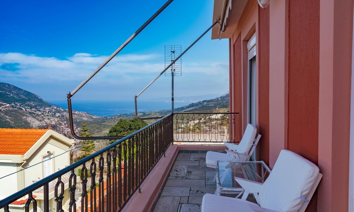 Kardhakata Villa | Art Gallery Villa Kefalonia Sea View and Breakfast