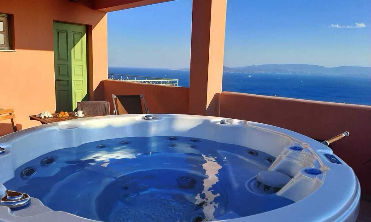 Kontos House | Aegina Colors