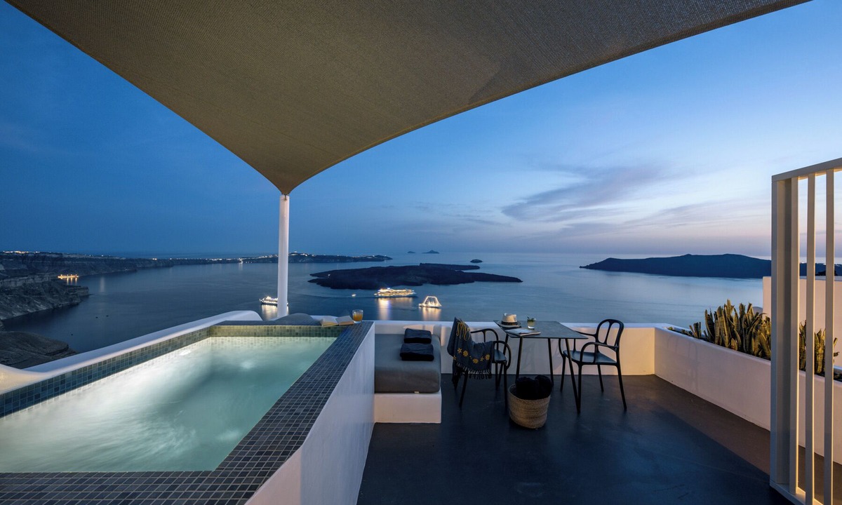 Imerovigli Villa | WeSense by Caldera Houses