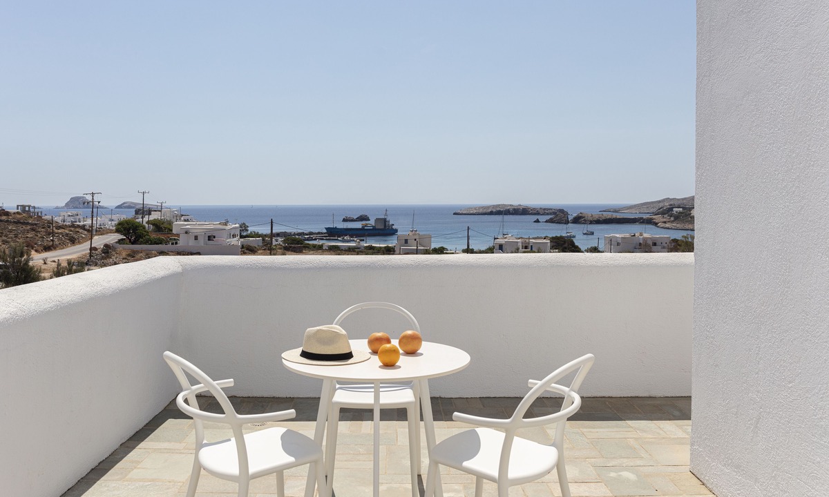 Karavostasis Apartment | ANEMI Folegandros