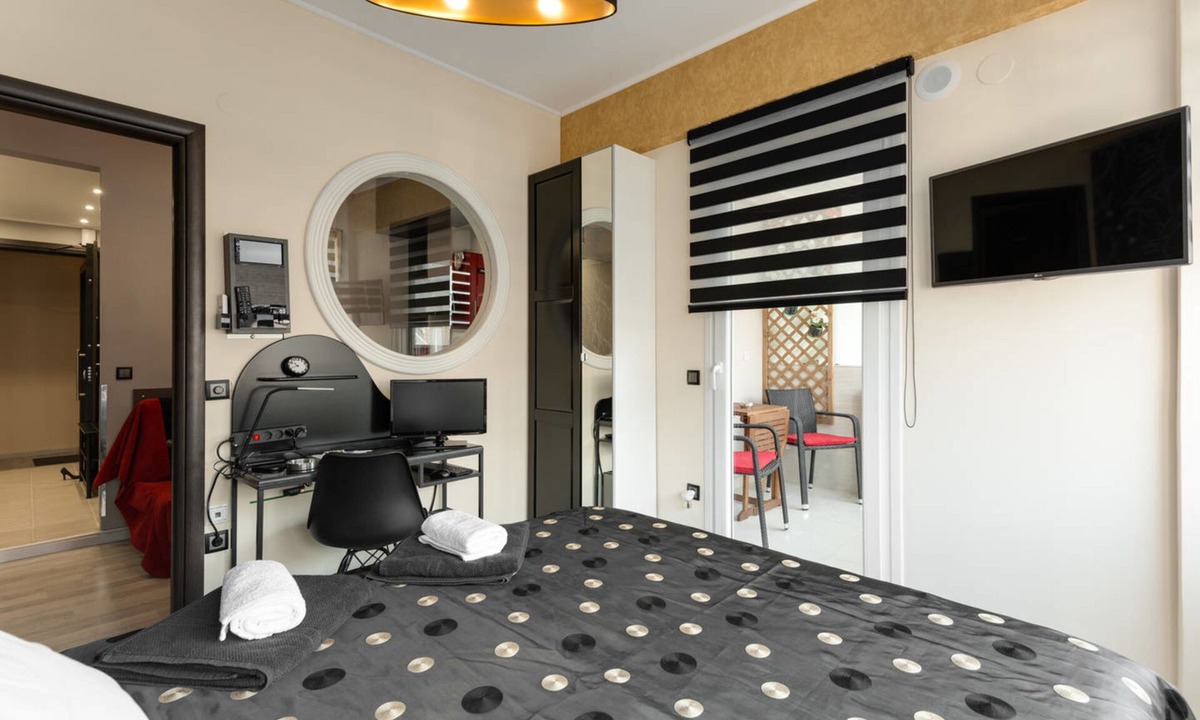 Thessaloniki City Centre Apartment | ★CENTRAL LUXURY MINI SUITE JULIET★JUST RENOVATED