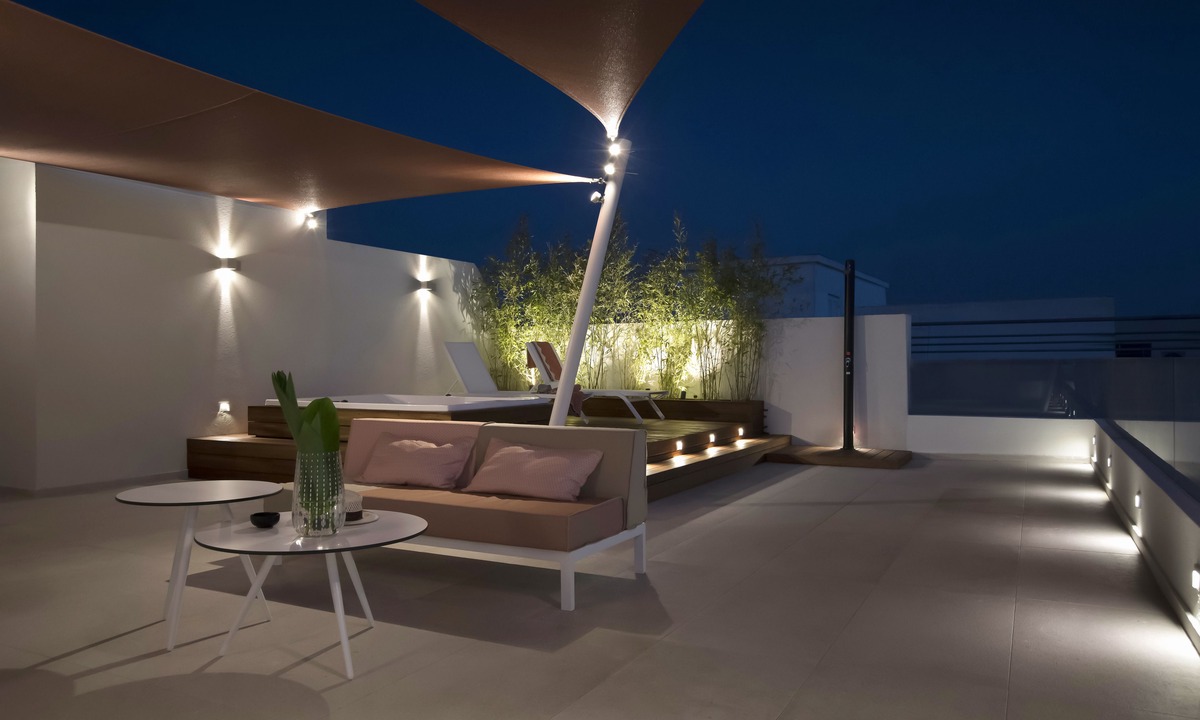 Glyfada Apartment | South42
