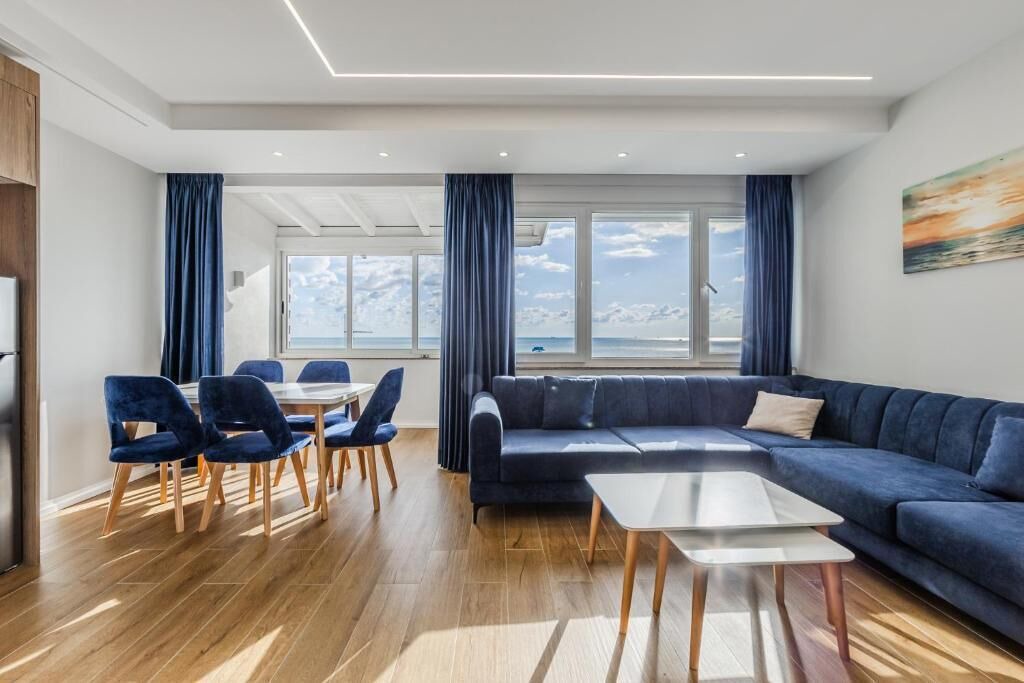 Golem Apartment | Infinity Beachfront Suites by PS