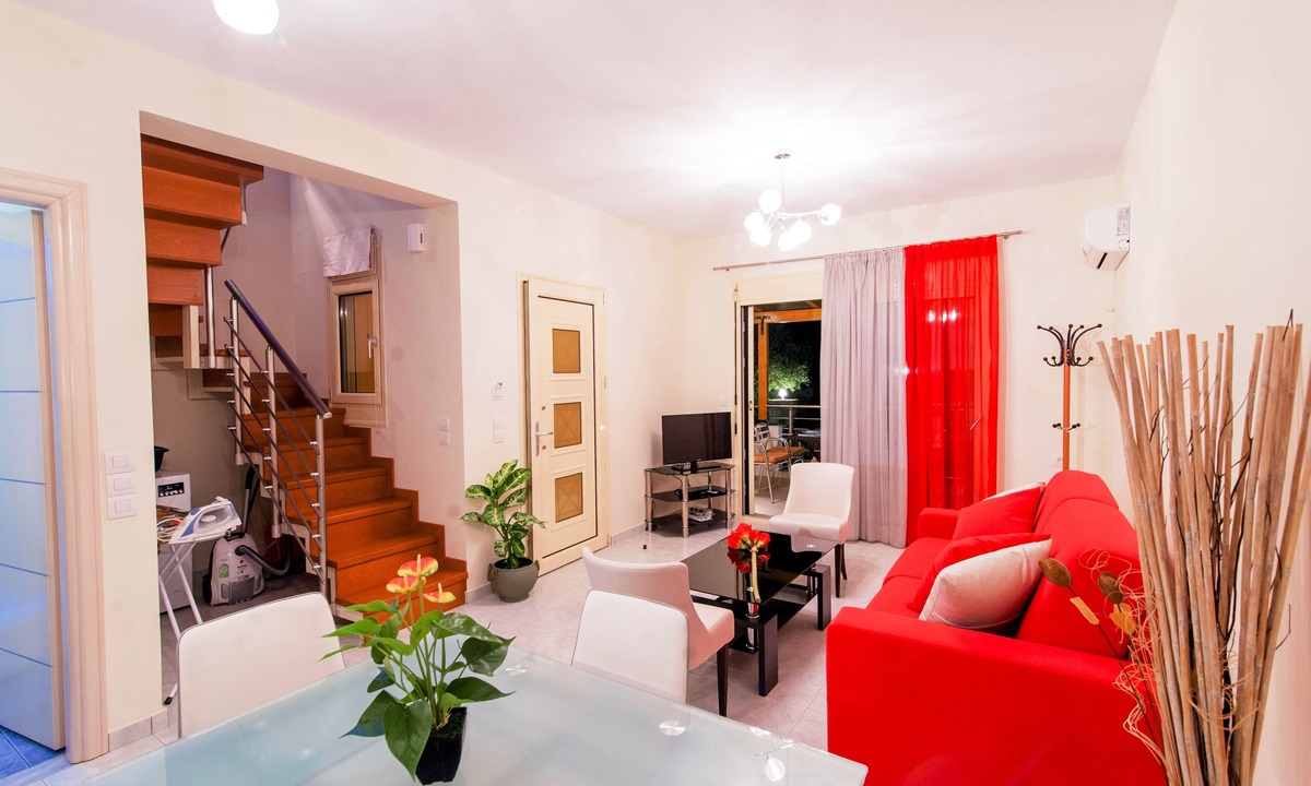 Plataria Apartment | All Saints Villas