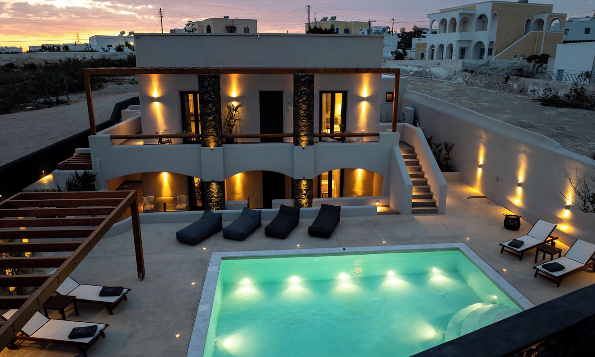 Megalochori Villa | LyMaRou Collection