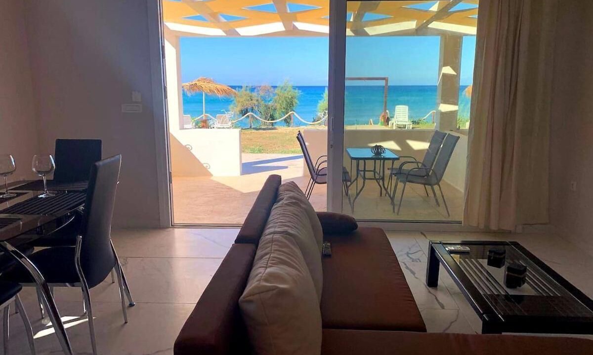 Alonia Apartment | Seashore Stream Suites