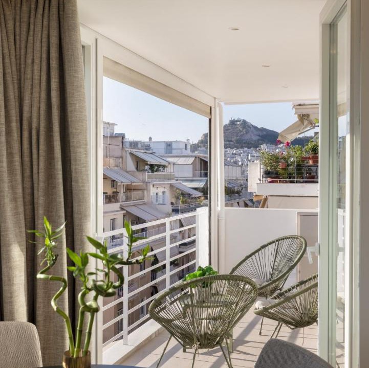 Pangrati Apartment | Stunning Acropolis view apartment