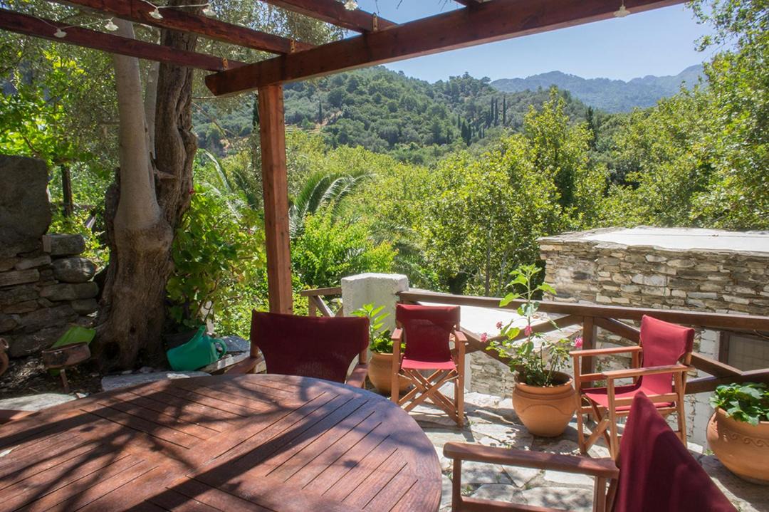 Valeontades House | Valeondades