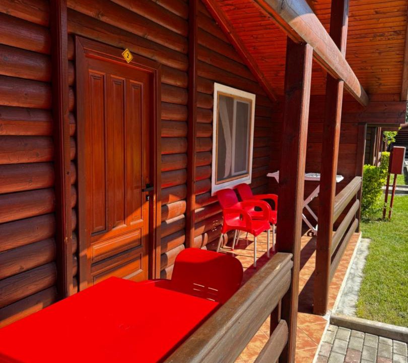Sakës Ski Chalet | Kompleksi Turistik Leonardo