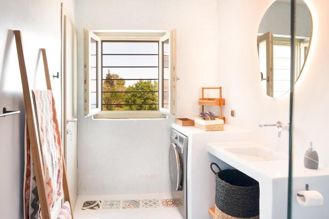 Apollonia Villa | Black Tower Villa