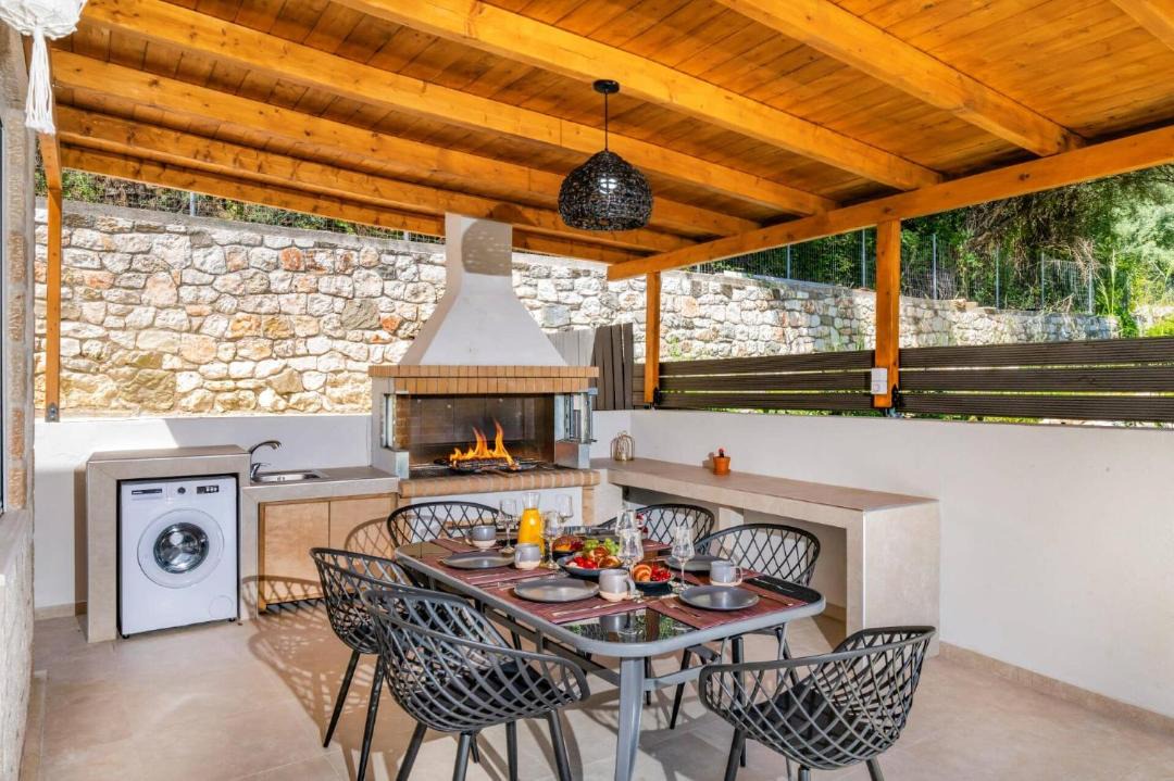 Katokhorion Villa | Villa Mario by Villa Plus