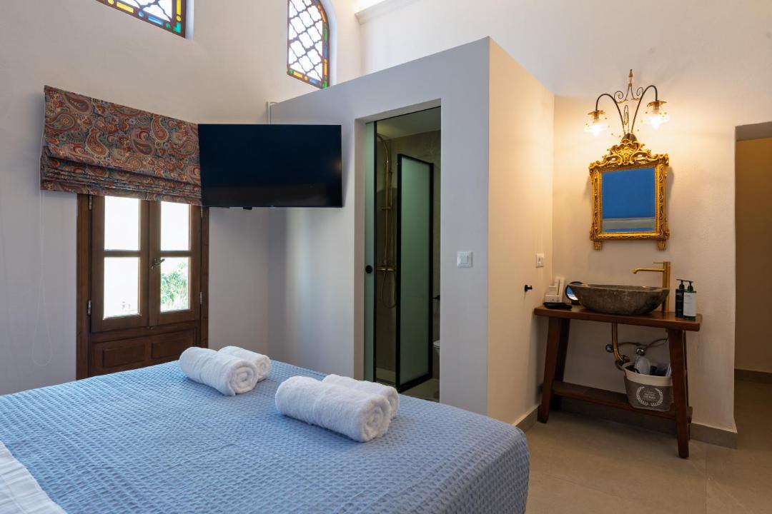 Rhodes Old Town Apartment | Jivaeri Luxury Suites