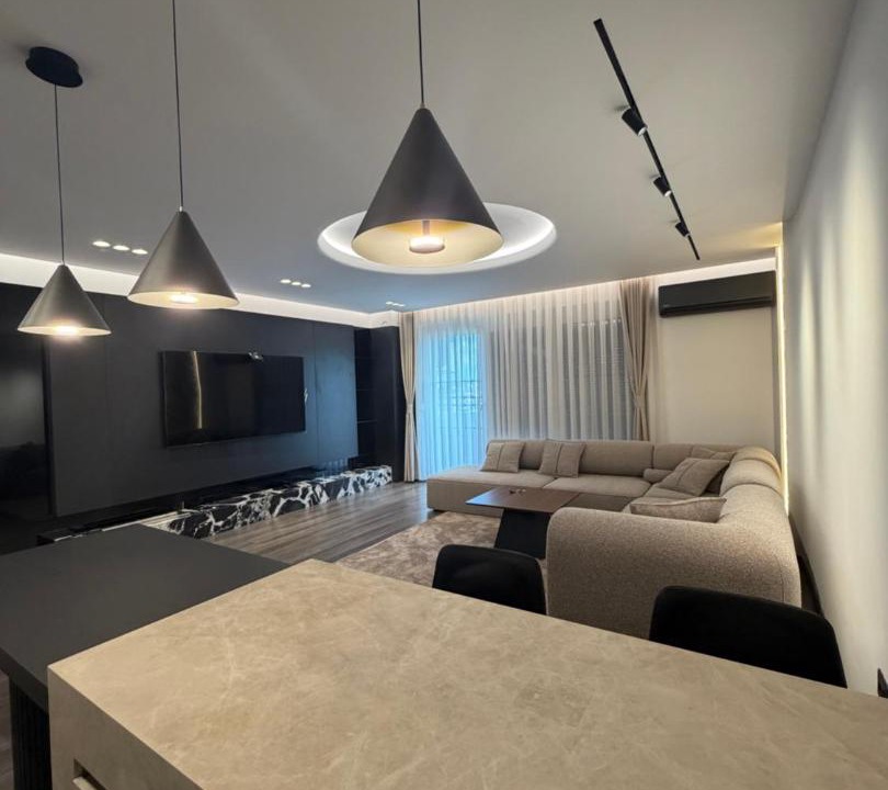 Kolovicë Apartment | Premium City View Apartament