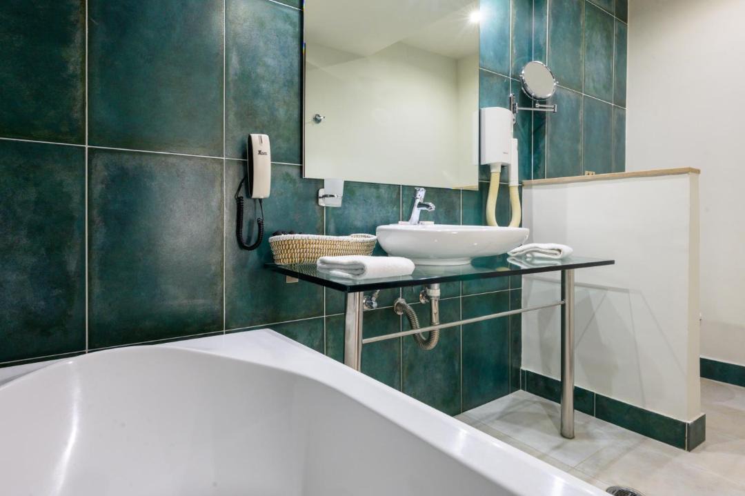 Sissi Hotel | Angela Suites Boutique Hotel