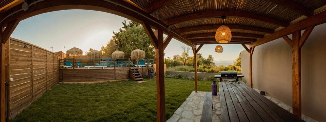 Korakades Villa | Villa Kalimoukos