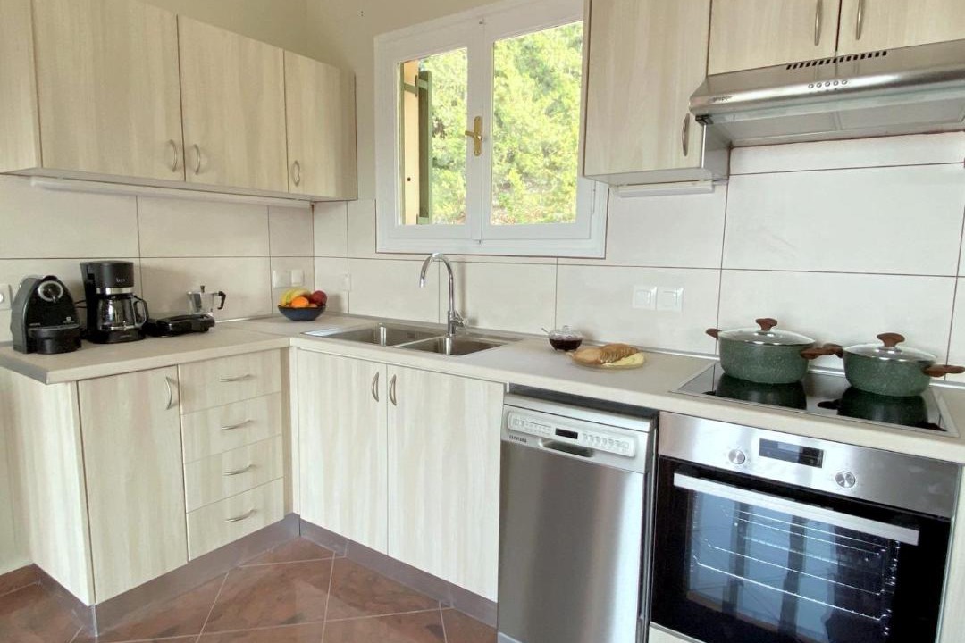 Aetos House | SERENITY Vintage House 5
